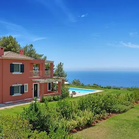 Sleeps 9 Pool Air Con Wifi Villa Lakíthra